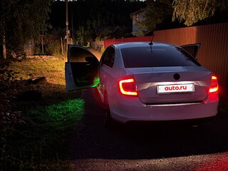 2017 Skoda Rapid I, белый, 780000 рублей, вид 4