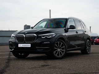 2020 BMW X5 25d IV (G05/G18), чёрный, 5990000 рублей, вид 1