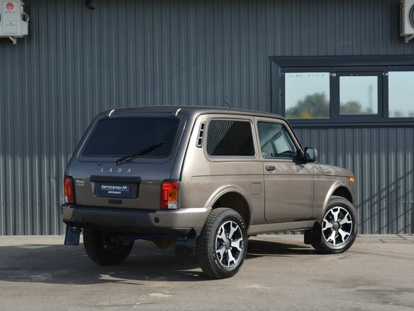 2022 Lada (ВАЗ) Niva Legend I, коричневый - вид 5