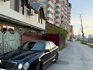 1999 Mercedes-Benz E-Класс 430 II (W210, S210) Рестайлинг, синий, 1080000 рублей, вид 2