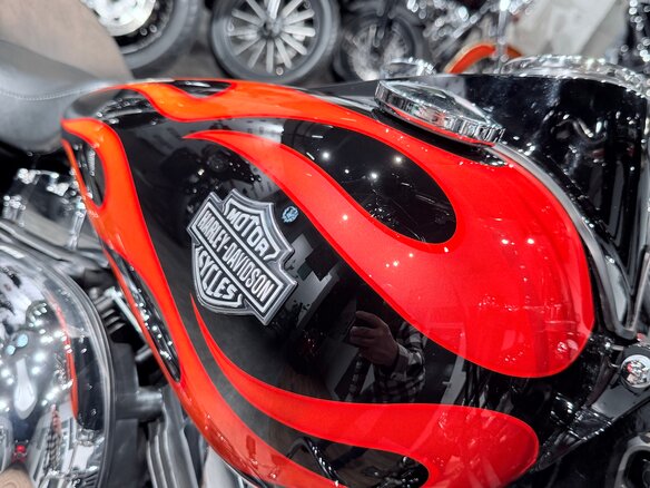 2012 Harley-Davidson Dyna Wide Glide, чёрный, 1199000 рублей - вид 17
