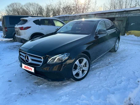 2017 Mercedes-Benz E-Класс 400 V (W213, S213, C238), чёрный, 2840000 рублей, вид 1