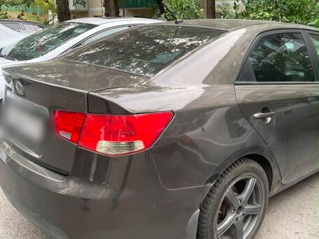 2010 Kia Cerato 6-speed II, золотистый, 700000 рублей, вид 2