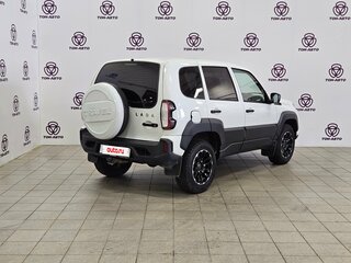 2024 Lada (ВАЗ) Niva Travel I, белый, 875000 рублей, вид 5