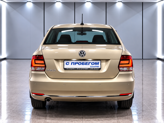 2019 Volkswagen Polo V Рестайлинг, бежевый, 1300000 рублей, вид 3