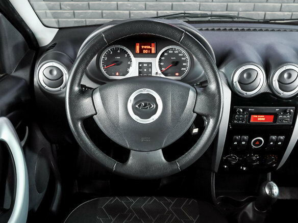 2021 Lada (ВАЗ) Largus Cross I, чёрный, 1100000 рублей - вид 13