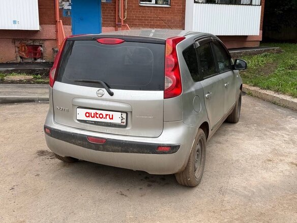 2007 Nissan Note I, серебристый, 300000 рублей - вид 3
