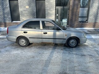 2011 Hyundai Accent ТагАЗ II, серебристый, 300000 рублей, вид 2