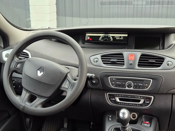 2009 Renault Scenic III, серебристый, 545000 рублей - вид 9
