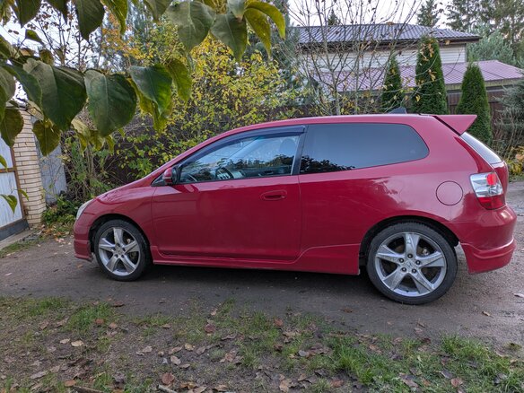 2004 Honda Civic VII Рестайлинг, красный, 380000 рублей - вид 6