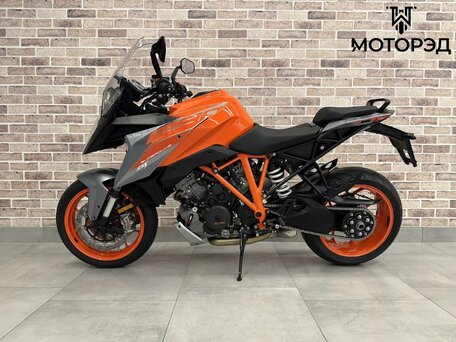 2018 KTM 1290 Super Duke GT, оранжевый, 1114000 рублей, вид 3