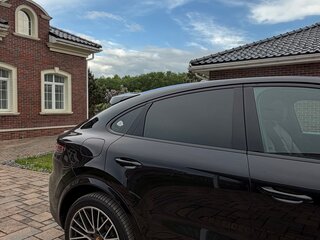 2020 Porsche Cayenne Coupé III, чёрный, 8490000 рублей, вид 4