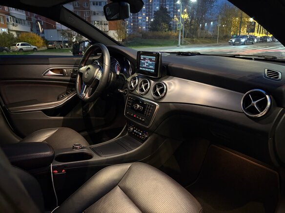 2014 Mercedes-Benz CLA 250 I (C117, X117), белый, 1820000 рублей - вид 5