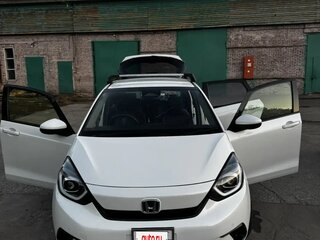 2020 Honda Fit IV, белый, 1370000 рублей, вид 1