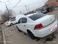 2013 Opel Astra H Рестайлинг, белый, 700000 рублей - вид 5