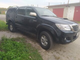 2013 Toyota Hilux VII Рестайлинг, чёрный, 2950000 рублей, вид 3