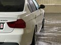 2009 BMW 3 серии 330i V (E90/E91/E92/E93) Рестайлинг, белый, 1400000 рублей - вид 9