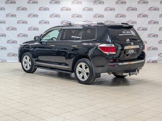 2010 Toyota Highlander II (XU40) Рестайлинг, чёрный, 1849000 рублей, вид 4