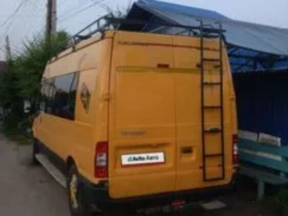 2008 Ford Transit, жёлтый, 1550000 рублей - вид 5