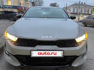 2022 Kia K5 III, серый, 2600000 рублей, вид 4