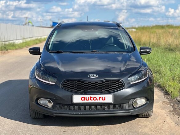 2014 Kia Ceed II, чёрный, 1050000 рублей - вид 2
