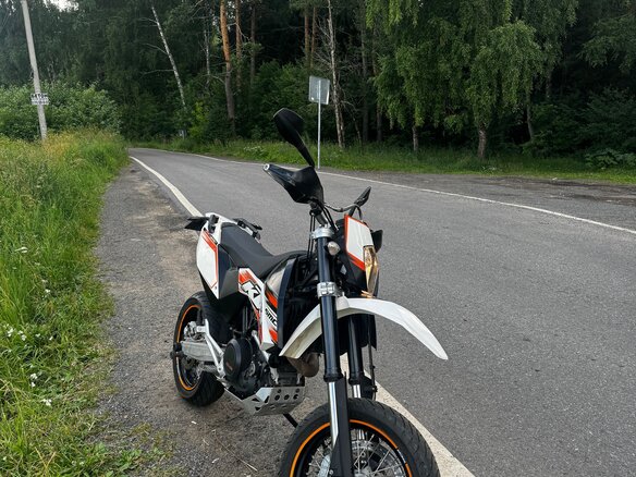 2011 KTM 690 SMC, белый, 499000 рублей - вид 1