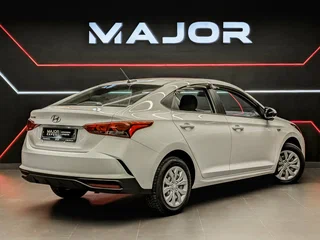 2022 Hyundai Solaris II Рестайлинг, белый, 1530000 рублей, вид 5