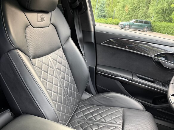 2023 Audi S8 IV (D5) Рестайлинг, чёрный - вид 16