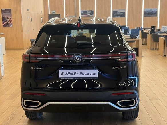 2026 Changan UNI-S I Рестайлинг, чёрный, 3249900 рублей - вид 8