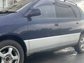 1998 Toyota Ipsum I (M10), синий, 600000 рублей - вид 4