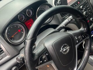 2011 Opel Astra J, белый, 650000 рублей, вид 5