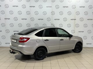 2018 Lada (ВАЗ) Granta I Рестайлинг, серебристый, 490000 рублей, вид 4