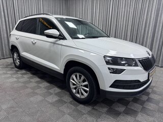 2021 Skoda Karoq I, белый, 1750000 рублей, вид 2