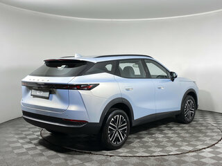 2026 Omoda C7, серебристый, 3499000 рублей, вид 4
