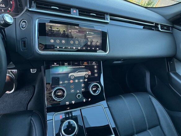 2020 Land Rover Range Rover Velar I, чёрный, 3980000 рублей - вид 8