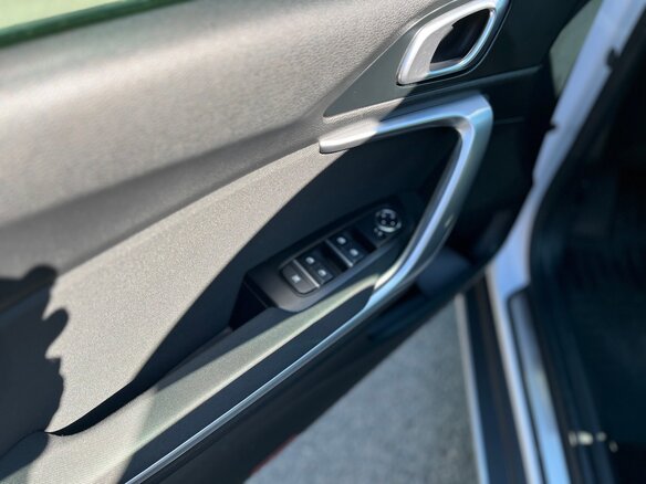 2021 Kia XCeed I, белый, 2150000 рублей - вид 13