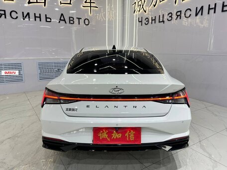 2022 Hyundai Elantra VII (CN7), белый, 1650000 рублей, вид 5