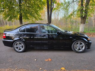 2003 BMW 3 серии 320i IV (E46) Рестайлинг, чёрный, 690000 рублей, вид 4