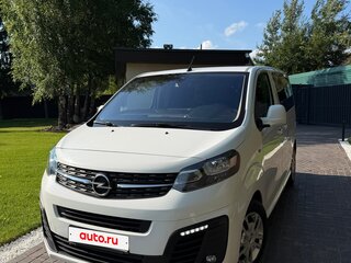 2020 Opel Zafira Life M I, белый, 2550000 рублей, вид 3