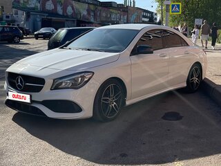 2017 Mercedes-Benz CLA 200 I (C117, X117) Рестайлинг, белый, 1950000 рублей, вид 3