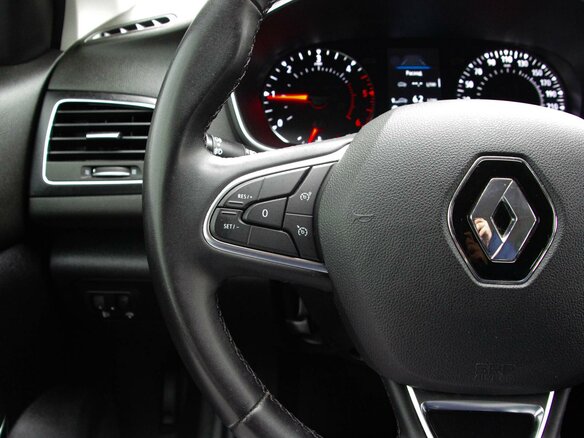 2022 Renault Megane IV Рестайлинг, чёрный, 2150000 рублей - вид 12