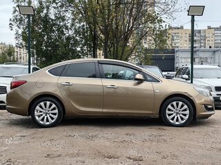 2013 Opel Astra J Рестайлинг, бежевый, 509000 рублей, вид 4