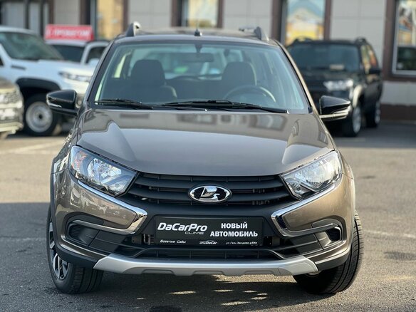 2026 Lada (ВАЗ) Granta Cross I Рестайлинг, коричневый, 1265000 рублей - вид 1