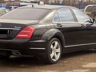 2011 Mercedes-Benz S-Класс 500 Long V (W221) Рестайлинг, чёрный, 1850000 рублей, вид 2