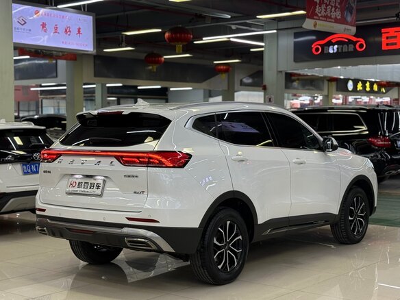 2021 Haval H6 II Рестайлинг, белый, 1273000 рублей