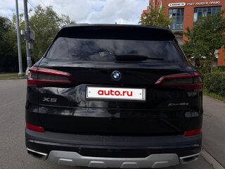 2022 BMW X5 45e IV (G05/G18), чёрный, 4300000 рублей, вид 5