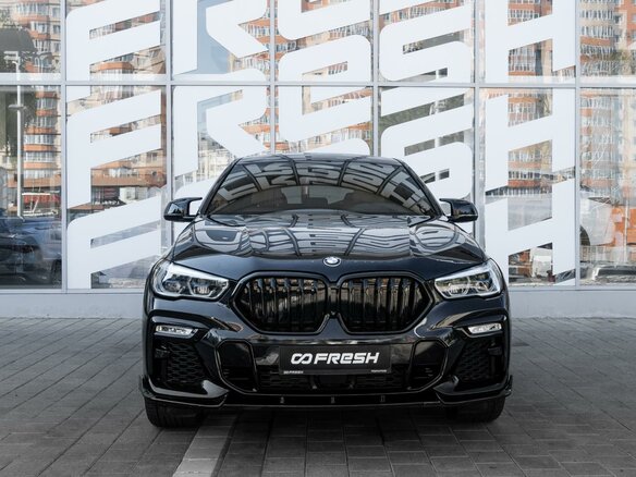 2021 BMW X6 40i III (G06), чёрный, 8380000 рублей - вид 2