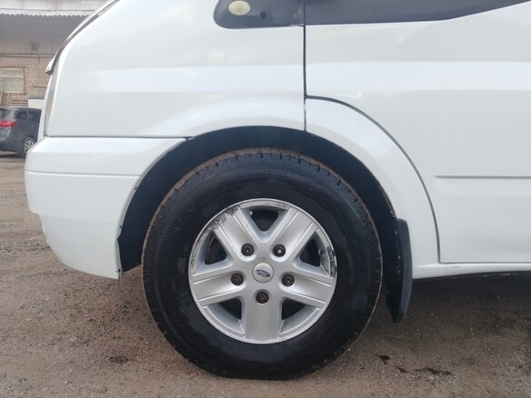 2011 Ford Transit, белый, 1050000 рублей - вид 2