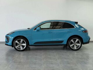 2021 Porsche Macan I Рестайлинг 2, голубой, 6490000 рублей, вид 2