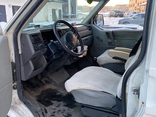 1992 Volkswagen Transporter Long T4, белый, 500000 рублей, вид 4